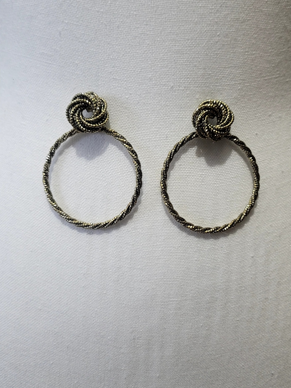NEW Boot Barn Twisted Rope Hoop Drop Earrings in Sparkle Antique Gold
